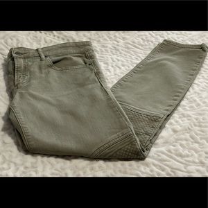 Women’s Gap 1979 Always Skinny Jean. Size 30 R